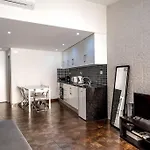 Cozy Ground Floor Studio With Ac And Loft Bedroom